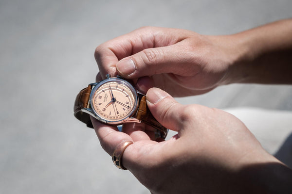 VULCAIN 窩路堅傳奇鬧鈴系列手上鍊腕錶 39mm 100168A66.BAN228