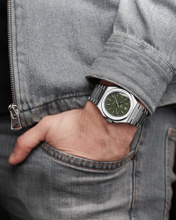 YEMA 野馬 Wristmaster Traveller 城市旅行家八角形機械錶 39mm YWTR23-ZMS