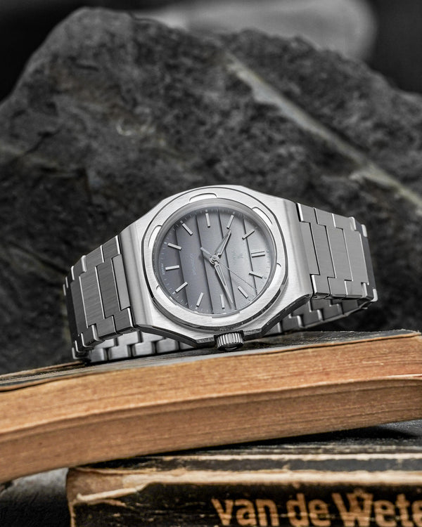 YEMA 野馬 Wristmaster Traveller 城市旅行家八角形機械錶 39mm YWTR24-CMS