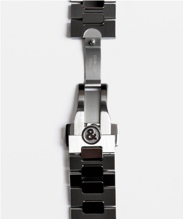 Bell & Ross 柏萊士 BR-05 GMT 兩地時區 Sky Blue 天空藍機械腕錶 41mm BR05G-PB-ST/SST