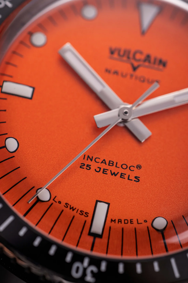 VULCAIN 窩路堅 Skindiver 潛水員系列200米機械腕錶 38mm 660170A67.BAC213