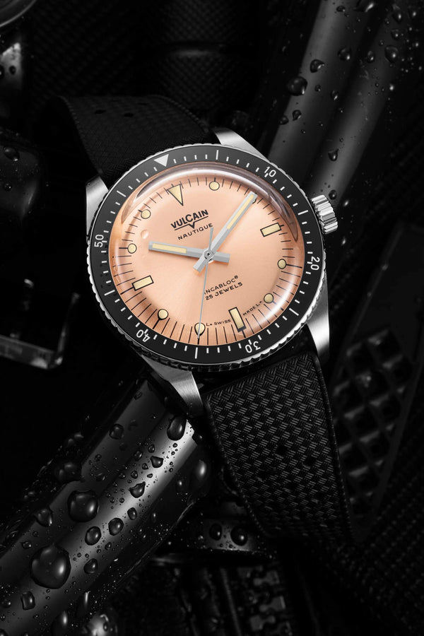 VULCAIN 窩路堅 Skindiver 潛水員系列200米鮭魚面機械腕錶 38mm 660170B87.BAC201