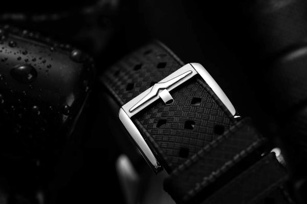 VULCAIN 窩路堅 Skindiver 潛水員系列200米鮭魚面機械腕錶 38mm 660170B87.BAC201