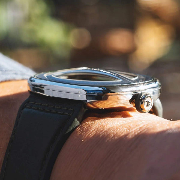 SEVENFRIDAY ME系列 ME1/02 44mm 最新上市 內建原廠 NFC 晶片