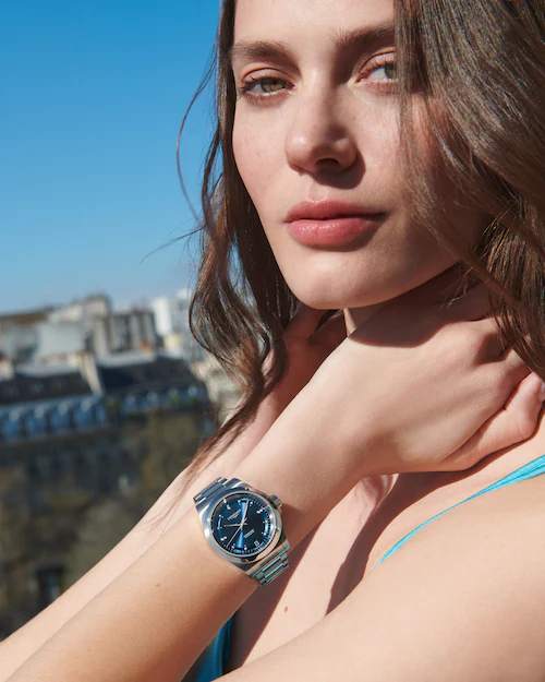 LONGINES 浪琴 Conquest 征服者系列藍色鑽面優雅時尚運動腕錶 34mm L34304976