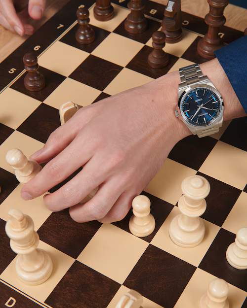 LONGINES 浪琴 Conquest 征服者系列藍色優雅時尚運動腕錶 41mm L38304926