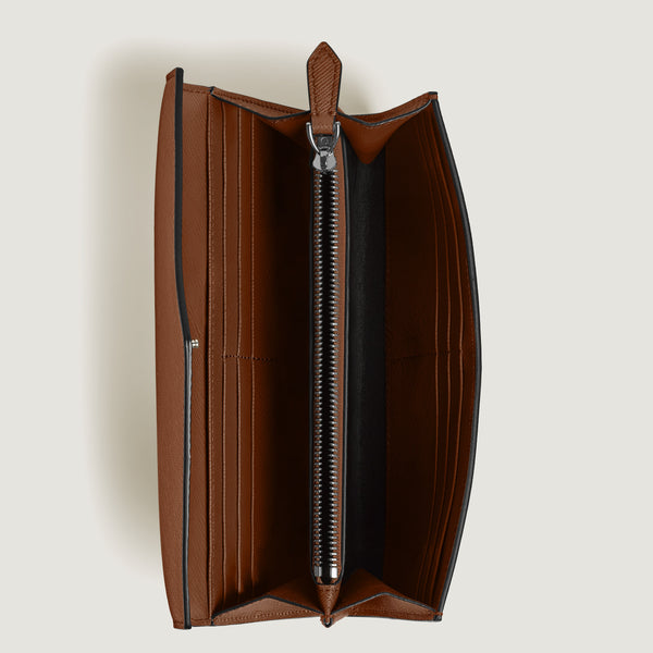 MONTBLANC 萬寶龍匠心系列經典長夾 – 可肩背式設計 MB220343