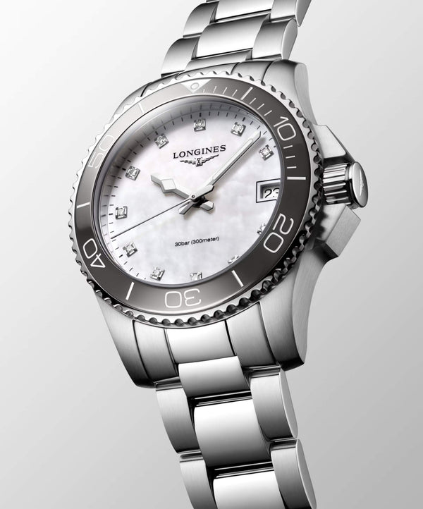 LONGINES 浪琴深海征服者系列浪鬼陶瓷潛水石英錶 32mm L33704876
