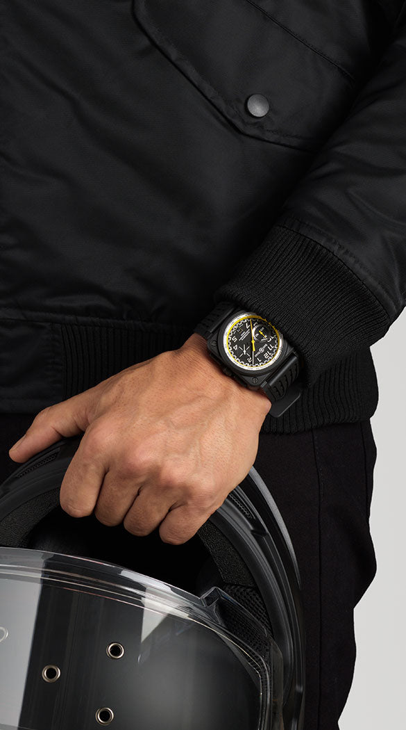 Bell & Ross 柏萊士 BR 03-94 R.S.20 陶瓷計時碼錶 雷諾車隊聯名限量999支 42mm - 新萬國鐘錶