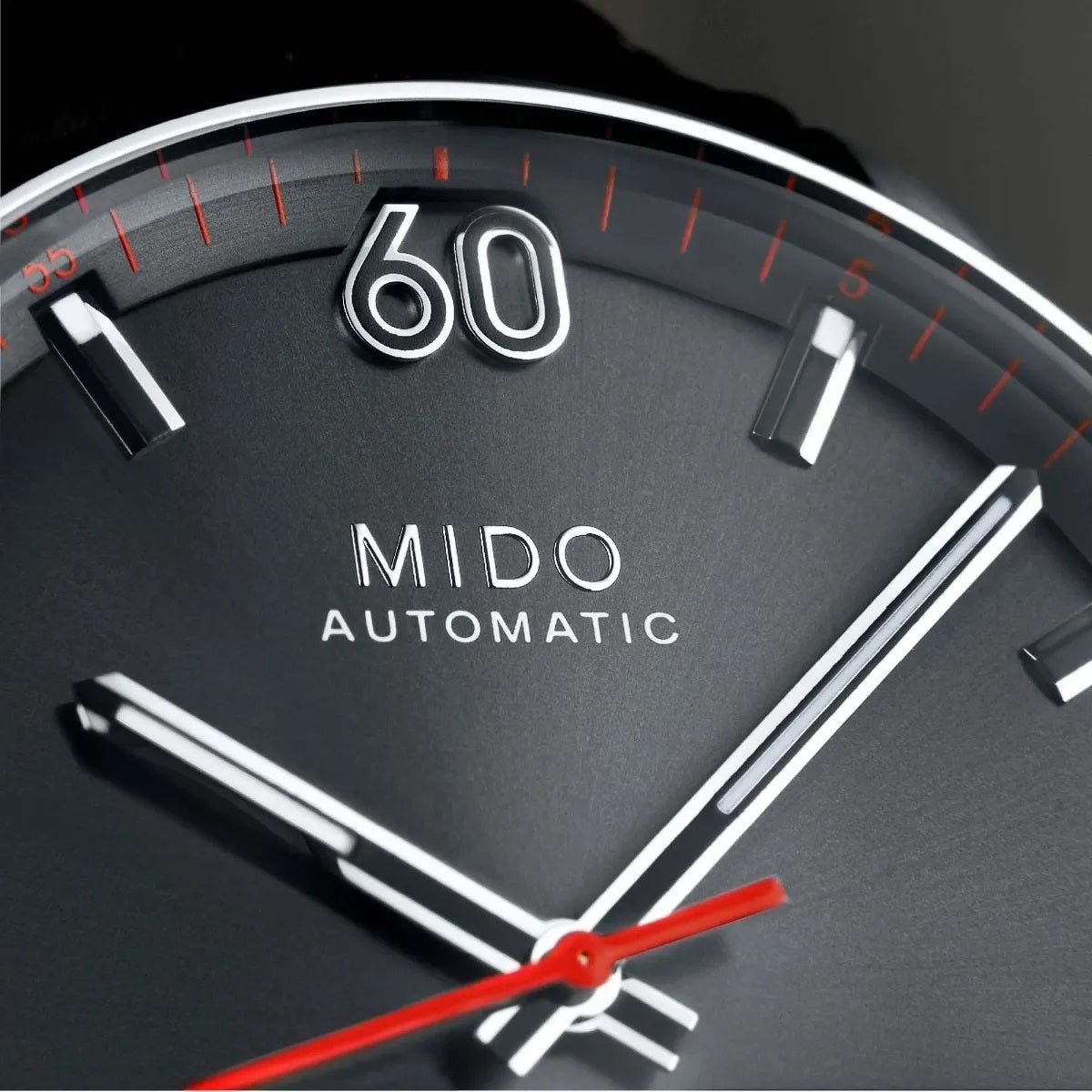 MIDO Commander Big Date 60 42mm M0216261608100