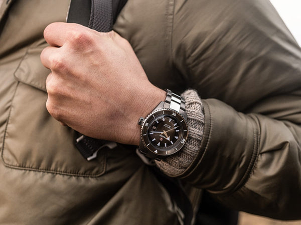 RADO 雷達錶 Captain Cook 庫克船長300米高科技陶瓷潛水腕錶 43mm R32144102