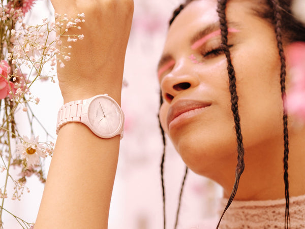 RADO True Thinline 雷達真薄系列世界花園特別版粉陶瓷石英錶 39mm R27120402