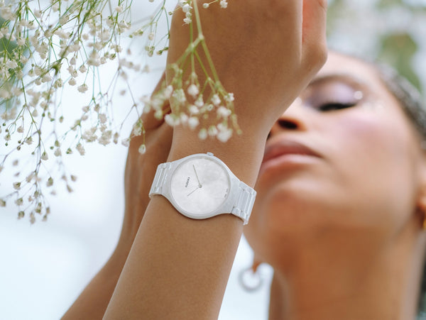 RADO True Thinline 雷達真薄系列世界花園特別版白陶瓷石英錶 39mm R27007032