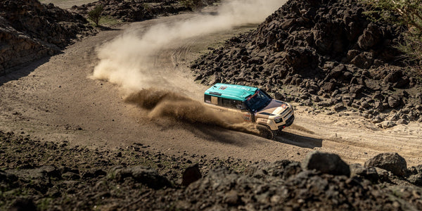 【Bell & Ross ✕ Defender Rally】全新 BR-X3 鈦金屬腕錶登場｜官方指定製錶合作夥伴