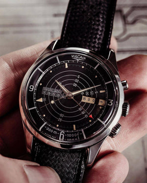 VULCAIN 窩路堅 Nautical 潛水員鬧鈴復刻1961限量款手上鍊腕錶 42mm 100152A07.BAC143