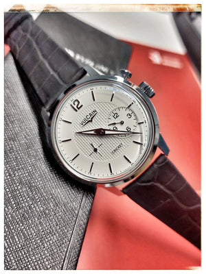 VULCAIN 窩路堅總統系列鬧鈴手上鍊小秒針腕錶 42mm 400150G25.BAL100