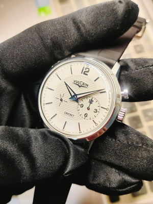 VULCAIN 窩路堅總統系列鬧鈴手上鍊小秒針腕錶 42mm 400150G25.BAL100