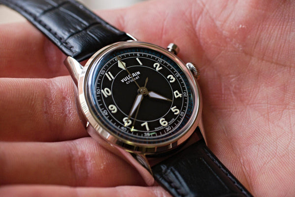 VULCAIN 窩路堅經典鬧鈴系列手上鍊腕錶 39mm 100168B97.BAC201