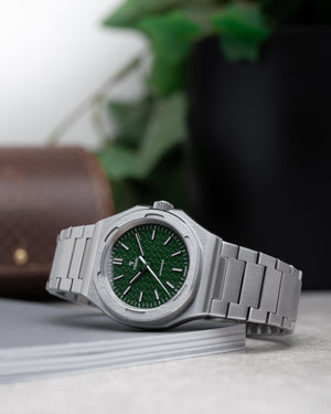 YEMA 野馬 Wristmaster Traveller 城市旅行家八角形機械錶 39mm YWTR23-ZMS