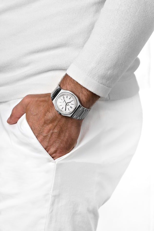 YEMA 野馬 Wristmaster Traveller 城市旅行家八角形機械錶 39mm YWTR23-FMS