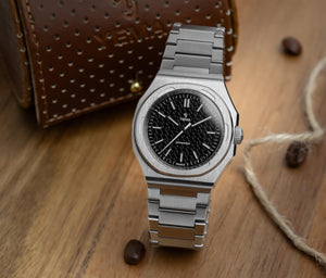 YEMA 野馬 Wristmaster Traveller 城市旅行家八角形機械錶 39mm YWTR23-AMS