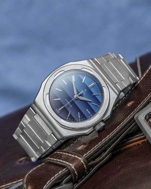 YEMA 野馬 Wristmaster Traveller 城市旅行家八角形機械錶 39mm YWTR24-GMS