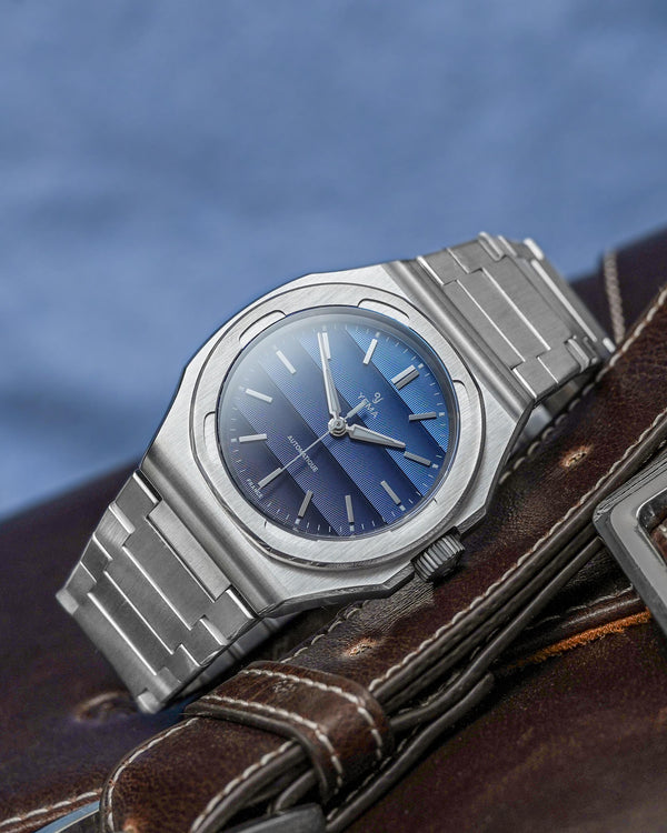 YEMA 野馬 Wristmaster Traveller 城市旅行家八角形機械錶 39mm YWTR24-GMS