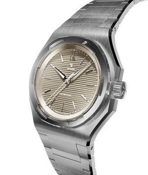 YEMA 野馬 Wristmaster Traveller 城市旅行家 SLIM CMM.20 八角形超薄自製機芯機械錶 39mm 76.24.09.SN.M