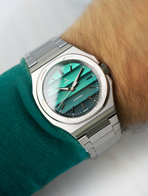 YEMA 野馬 Wristmaster Traveller 城市旅行家八角形機械錶 39mm YWTR24-ZMS