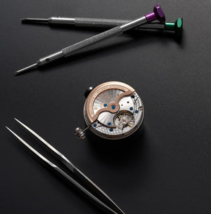 Frederique Constant 康斯登 Manufacture 自製機芯指針式月相日期顯示 40mm FC-716S3H6