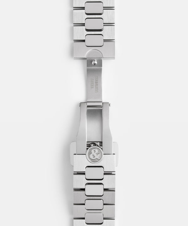 Bell & Ross 柏萊士 BR-05 Mother Of Pearl Steel 珍珠母貝錶盤時尚機械錶 36mm
