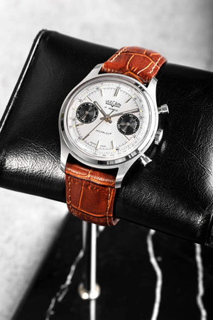 VULCAIN 窩路堅 1970系列熊貓面計時碼錶 38mm 640109A20.BAC201