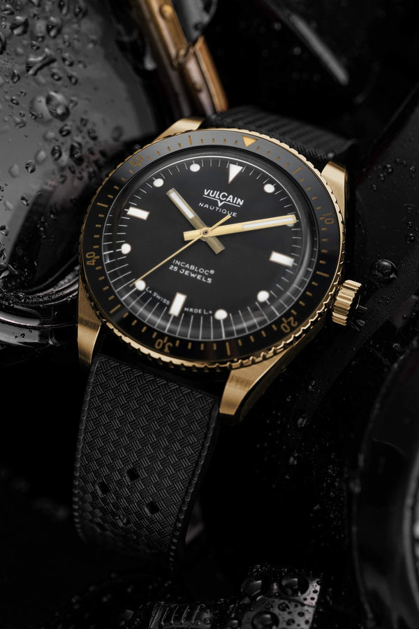 VULCAIN 窩路堅 Skindiver 潛水員系列200米青銅機械腕錶 38mm 662170A07.BNR200