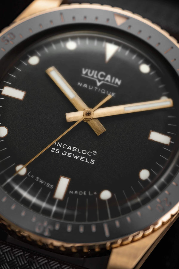 VULCAIN 窩路堅 Skindiver 潛水員系列200米青銅機械腕錶 38mm 662170A07.BNR200