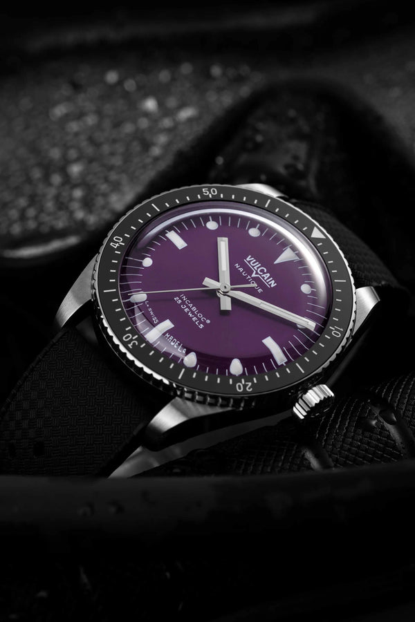 VULCAIN 窩路堅 Skindiver 潛水員系列200米紫面機械腕錶 38mm 660170AI7.BAR200
