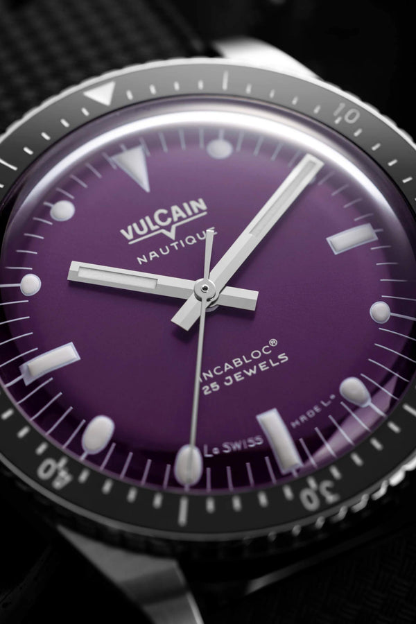 VULCAIN 窩路堅 Skindiver 潛水員系列200米紫面機械腕錶 38mm 660170AI7.BAR200