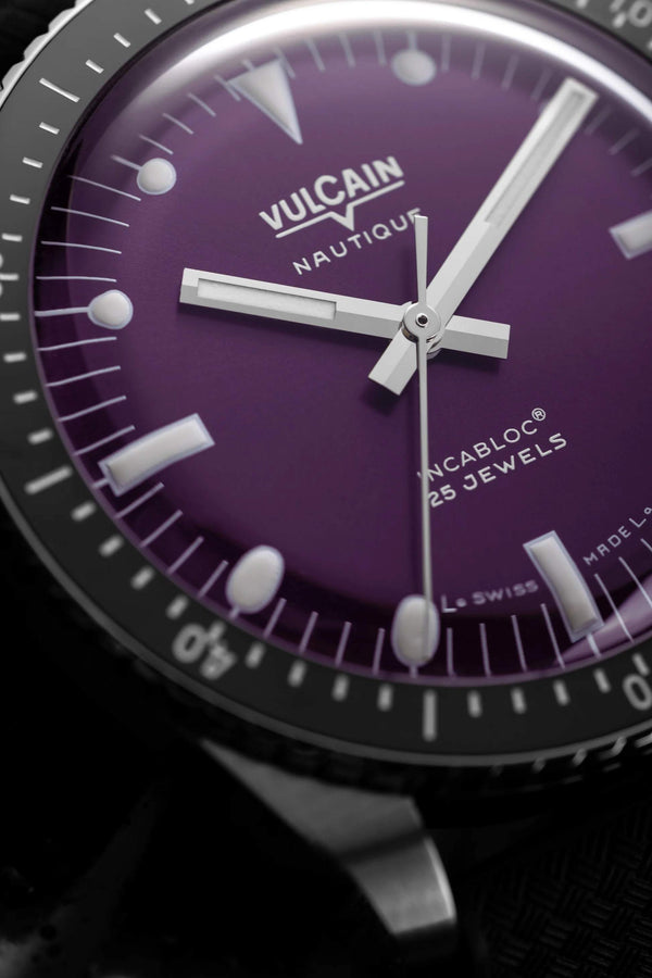 VULCAIN 窩路堅 Skindiver 潛水員系列200米紫面機械腕錶 38mm 660170AI7.BAR200