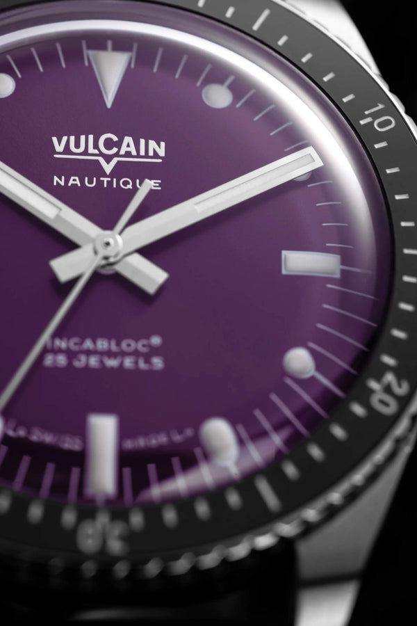 VULCAIN 窩路堅 Skindiver Nautique 潛水員系列200米紫面機械腕錶 38mm 660170AI7.BAR200