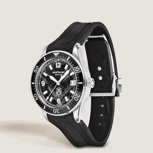 MontBlanc 萬寶龍 Iced Sea 系列日期顯示冰川紋自動腕錶 0 Oxygen 零氧特別版 38mm MB136542 - 新萬國鐘錶