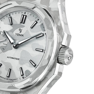 YEMA 野馬 Wristmaster Traveller 城市旅行家 SLIM CMM.20 八角形超薄自製機芯機械雪山悍馬限量錶 39mm 76.26.29.09.SNL.M - 新萬國鐘錶