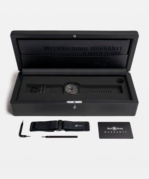 Bell & Ross 柏萊士 BR-03 Rafale Solo Display 疾風戰鬥機單機飛行表演隊計時陶瓷腕錶 42mm BR0394-RSD-CE/SRB