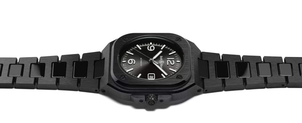 Bell & Ross 柏萊士 BR 05 BLACK CERAMIC 黑色陶瓷腕錶 41mm