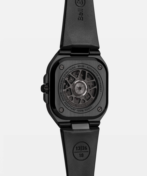 Bell & Ross 柏萊士 BR 05 BLACK CERAMIC Rubber 黑色陶瓷腕錶 41mm