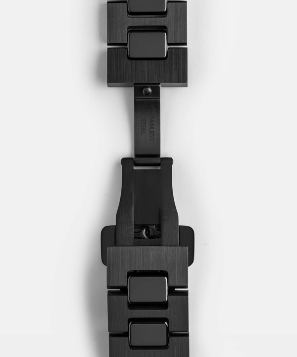 Bell & Ross 柏萊士 BR 05 SKELETON BLACK CERAMIC 黑色陶瓷鏤空腕錶 41mm