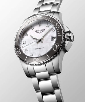 LONGINES 浪琴深海征服者系列浪鬼陶瓷潛水石英錶 32mm L33704876