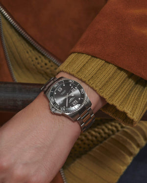 LONGINES 浪琴深海征服者系列浪鬼陶瓷潛水機械錶 41mm L37814766 - 新萬國鐘錶