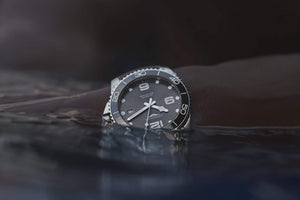 LONGINES 浪琴深海征服者系列浪鬼陶瓷潛水機械錶 41mm L37814769 - 新萬國鐘錶