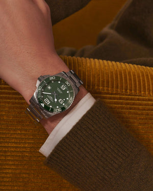 LONGINES 浪琴深海征服者系列浪鬼陶瓷潛水機械錶 43mm L37824066 綠面 - 新萬國鐘錶