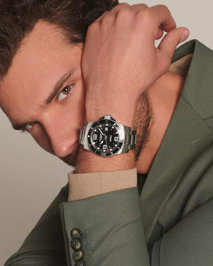 Longines 浪琴深海征服者系列浪鬼陶瓷潛水機械錶 44mm L38414566 - 新萬國鐘錶