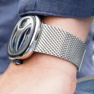 SEVENFRIDAY M-Series 機械腕錶 ME1-01M | 47 x 47.6 毫米 - 新萬國鐘錶